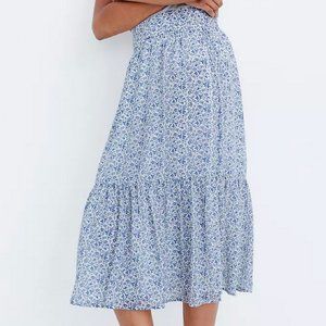 Madewell Tiered Peasant Midi Skirt in Climbing Floral Blue